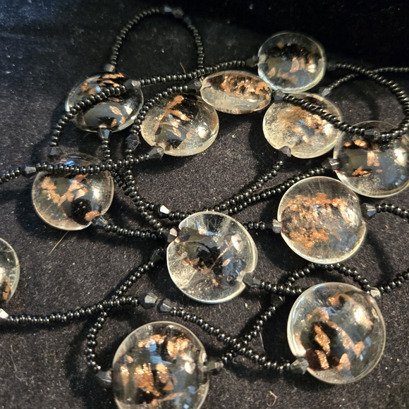 Murano Jewelry - Elegant Black and Gold Beaded Necklace